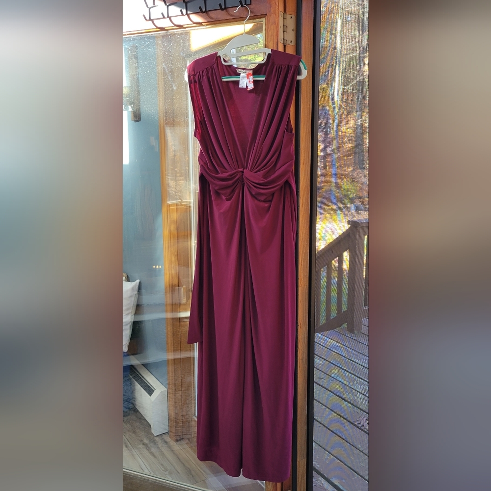 NWT Love Squared knotted maxi dress